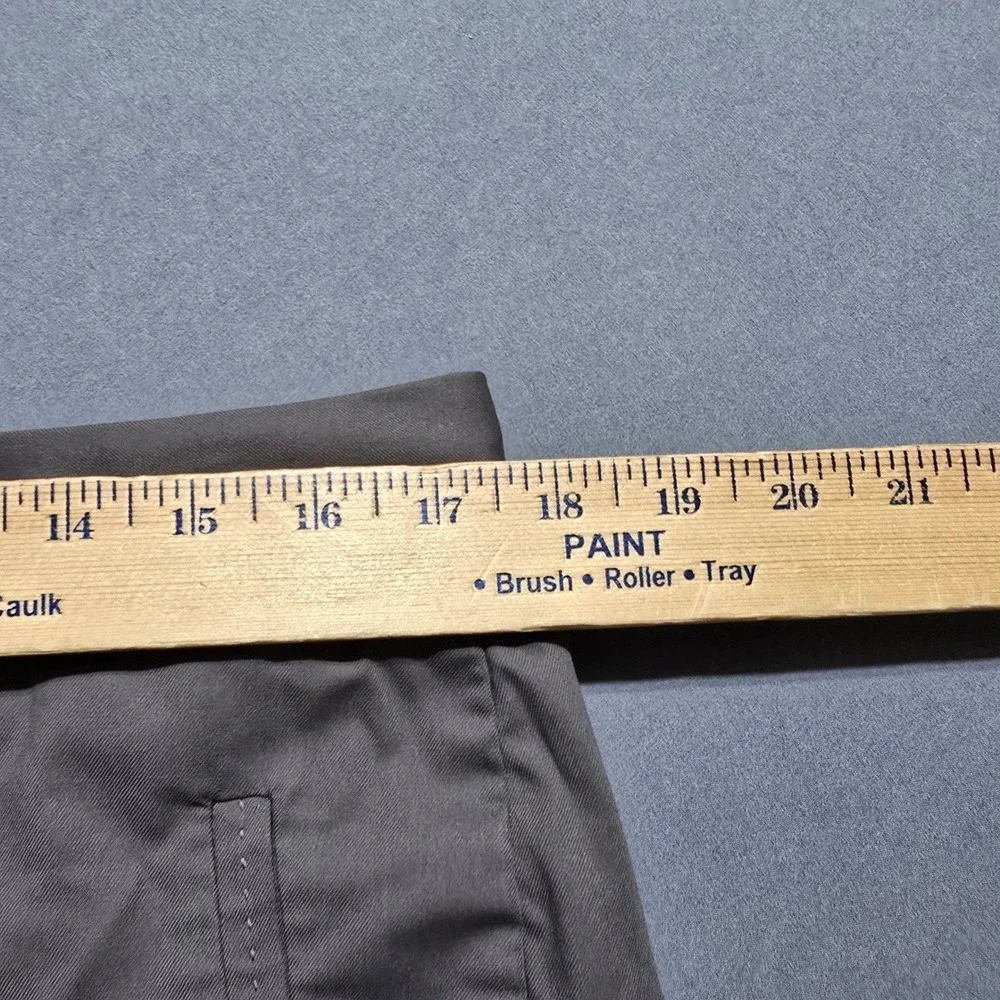 Banana Republic Martin Fit Shorts Mens 36 Grey Stretch Chino Casual 9 Inseam